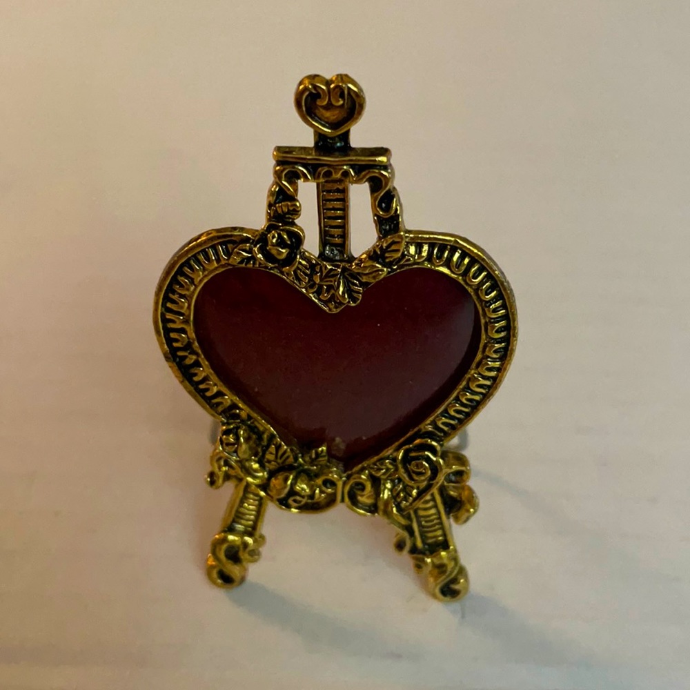 Vintage small heart picture  frame with stand